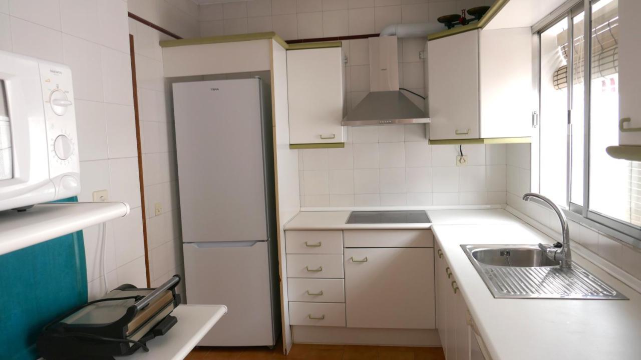 Casa Soleada En Calle Tranquila เซบีญา ภายนอก รูปภาพ
