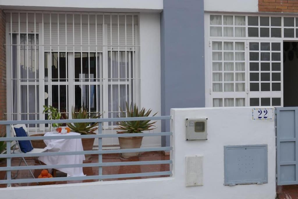 Casa Soleada En Calle Tranquila เซบีญา ภายนอก รูปภาพ